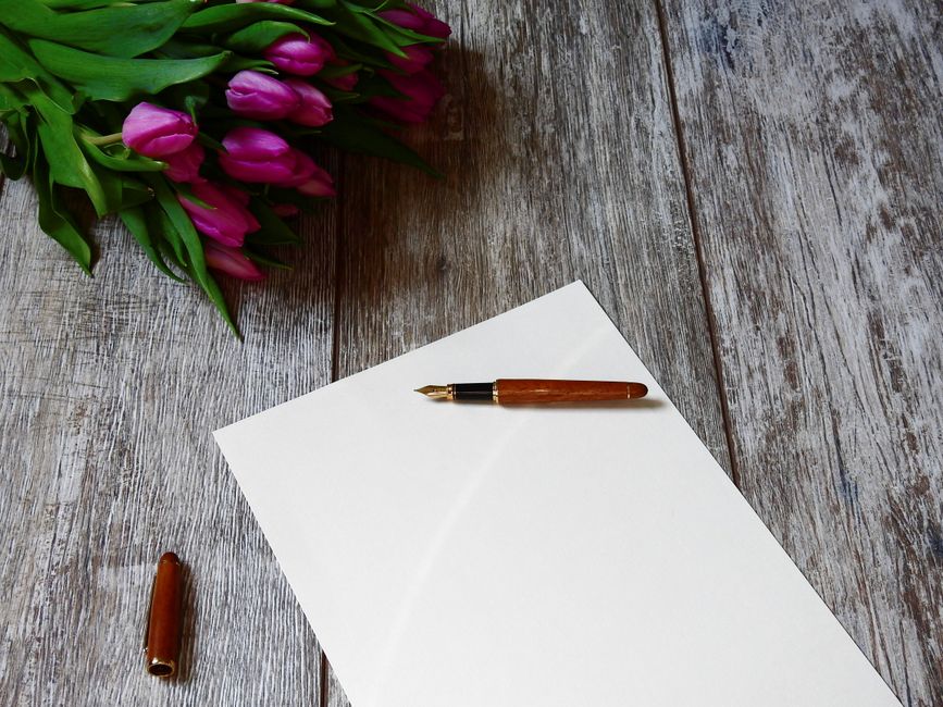The Quiet Joy of Choosing the Right Pen for Letter Writing